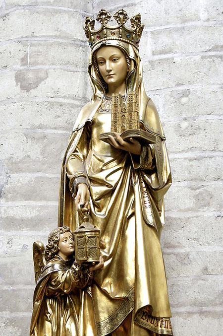  Santa Adelaide